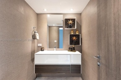 This spacious condo offers the ultimate Miami Beach lifestyle - photo 28