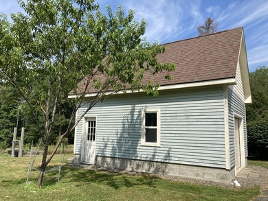 Charming 1900's farmhouse with beautiful acreage leading to - photo 29