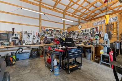 Looking for a beautiful home and room for cars, boats, atvs and - photo 31