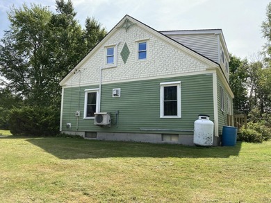 Charming 1900's farmhouse with beautiful acreage leading to - photo 36