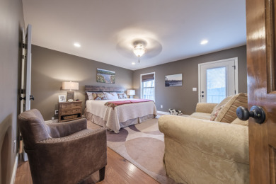 Custom Home on 3 WF lots, 2 DOCKS, Large Shop & Garage! - photo 12