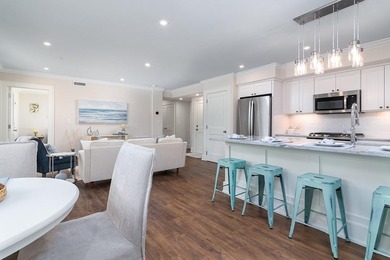 Rare find in the heart of Newport! This young, FIRST FLOOR ONE - photo 10
