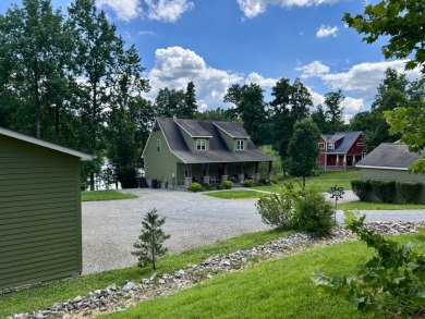 Custom Home on 3 WF lots, 2 DOCKS, Large Shop & Garage! - photo 2