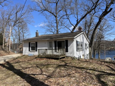 Clear Lake - Calhoun County Home Sale Pending in Battle Creek Michigan