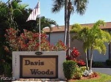 (private lake, pond, creek) Condo For Sale in Fort Myers Florida