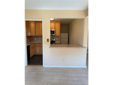 Welcome to this bright and spacious corner 2 bedroom, 2 bath - photo 6