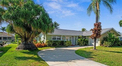 Cape Coral Lakes Area Home For Sale in Cape Coral Florida