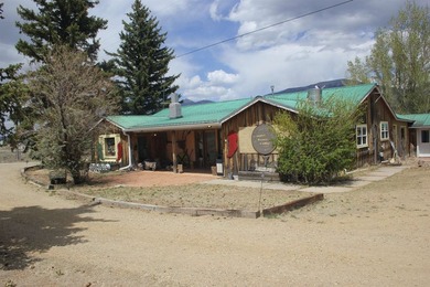 The iconic Pepper Sauce Camp is on the market! The main building - photo 1