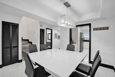 Beautifully updated 3-bedroom, 2.5-bath townhouse in a highly - photo 8