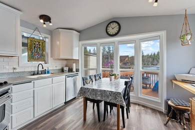 Waterfront Living on Williams Lake! Enjoy year-round lakeside - photo 8