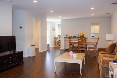 Welcome to The Knolls of Stony Brook, a vibrant 55+ active adult - photo 6