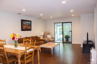 Welcome to The Knolls of Stony Brook, a vibrant 55+ active adult - photo 7