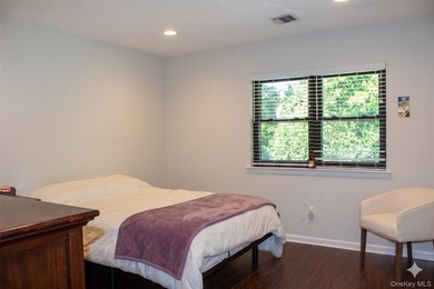 Welcome to The Knolls of Stony Brook, a vibrant 55+ active adult - photo 9