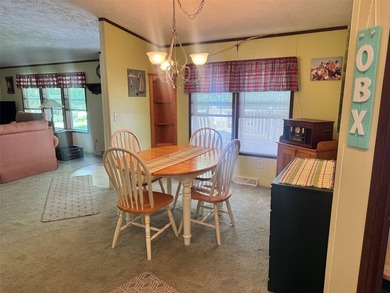 This beautiful 3-bedroom, 2-bath home sits on a spacious corner - photo 31