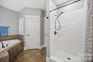 Nestled in the desirable Anchor Downs community just minutes - photo 34