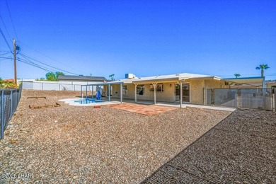 Just remodeled and move-in ready! This beautifully updated pool - photo 41
