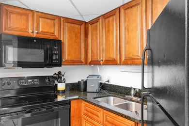 Wake up to ocean views and salty breezes in this true - photo 4