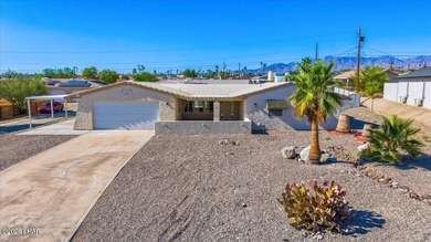 Just remodeled and move-in ready! This beautifully updated pool - photo 45