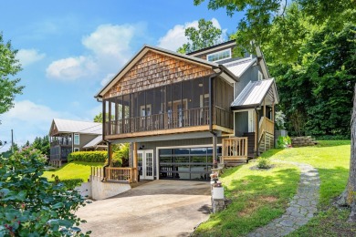 Lake Home For Sale in Ooltewah, Tennessee