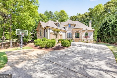 Stunning golf course estate in sought-after Lane Creek - photo 1