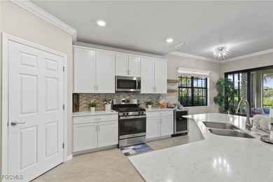 Indulge in the epitome of luxury living with this stunning 3 - photo 6