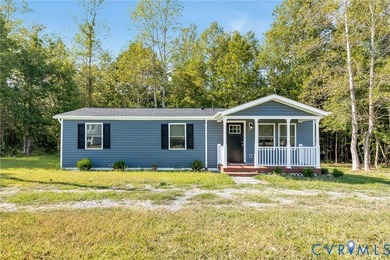 Welcome to 931 Light Street in Heathsville-a completely - photo 1