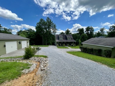 Custom Home on 3 WF lots, 2 DOCKS, Large Shop & Garage! - photo 22