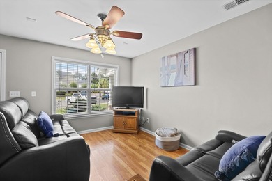 Welcome to easy coastal living in the highly sought-after - photo 3