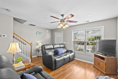 Welcome to easy coastal living in the highly sought-after - photo 8