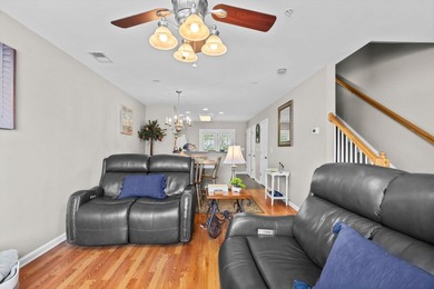 Welcome to easy coastal living in the highly sought-after - photo 9