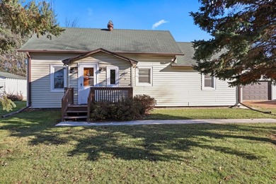 Maple Lake Home For Sale in Three Lakes Wisconsin