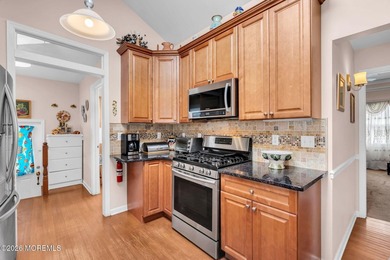 BACK ON THE MARKET! Available immediately and easy to show. This - photo 10