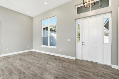 Stunning New Custom-Built Home with High-End Finishes! - photo 5
