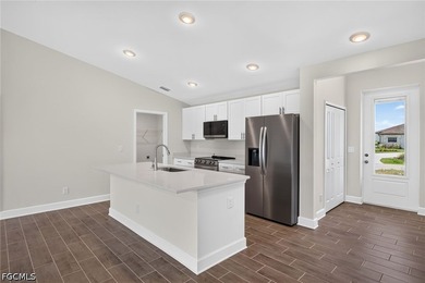 MOVE-IN READY-DON'T WAIT, CLOSING ASSISTANCE AVAILABLE! This - photo 17