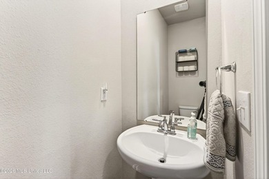 Beautiful Home in Coveted Woolmarket! Located in the highly - photo 19