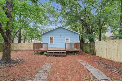 Welcome to 812 E. 33rd Street, a beautifully updated bungalow - photo 21