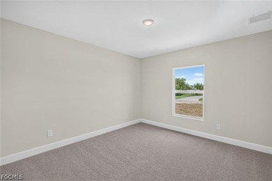 MOVE-IN READY-DON'T WAIT, CLOSING ASSISTANCE AVAILABLE! This - photo 25