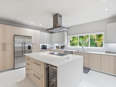 Welcome home to this beautifully remodeled Miami Shores retreat - photo 25
