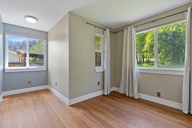 This lovely one-level home is located near Newport's Big Creek - photo 27