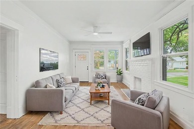 Welcome to 812 E. 33rd Street, a beautifully updated bungalow - photo 28