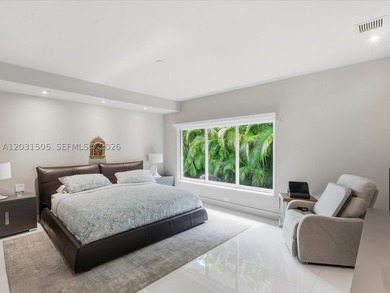 Welcome home to this beautifully remodeled Miami Shores retreat - photo 30