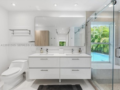 Welcome home to this beautifully remodeled Miami Shores retreat - photo 32