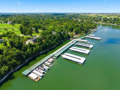 Lake Living Meets Investment Opportunity! Escape to the lake - photo 5