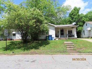 Arkansas River Home For Sale in North Little Rock Arkansas