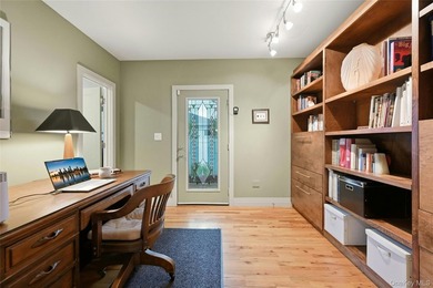 New To Market! Beautifully appointed and architecturally - photo 9