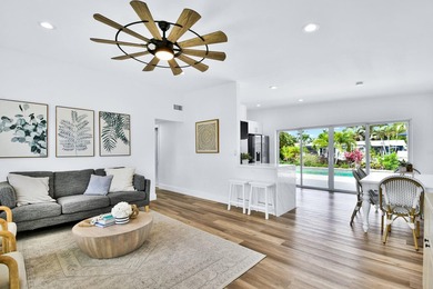 Enjoy the ultimate waterfront lifestyle in this exceptional - photo 4