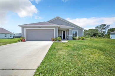 Lake Home For Sale in Sebring, Florida