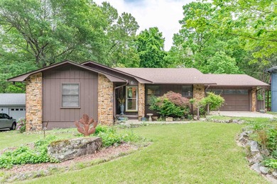 Additional listing photo 1