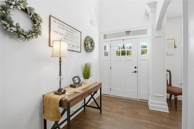 Welcome to your absolute dream home at 525 Sixteenth Cir - photo 16
