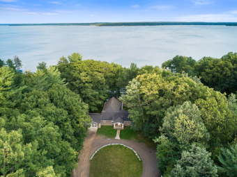 Mullett Lake Home For Sale in Indian River Michigan